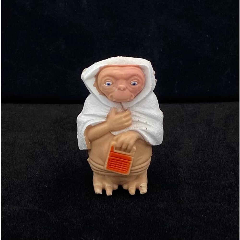 Vintage E.T. 1982 ET The Extra-Terrestrial Movie PVC 2" Figure Toy READ